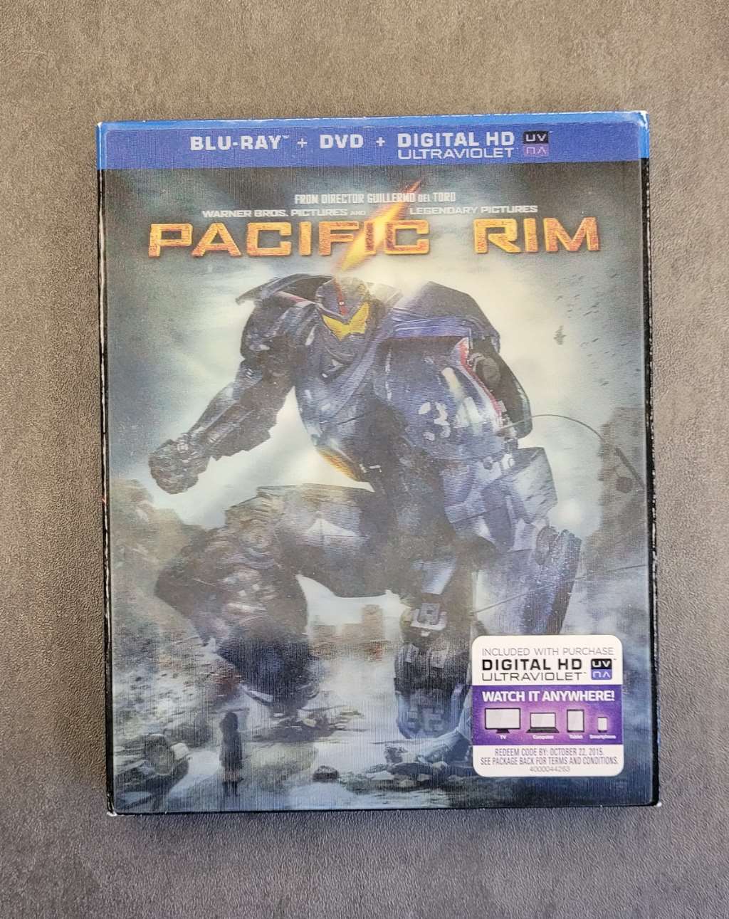 Pacific Rim (Blu-ray+DVD+UltraViolet Combo Pack) DVDs